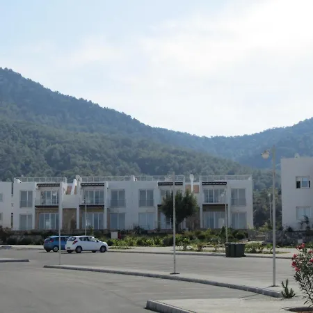 Apartamento Penthouse With Breathtaking Panoramic Views Of Mediterranean Sea & Mountains Cirénia
